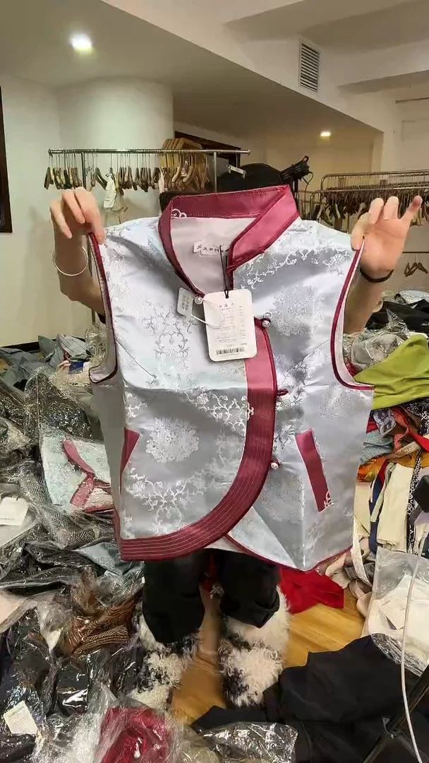 2XL码    130-140斤  马甲