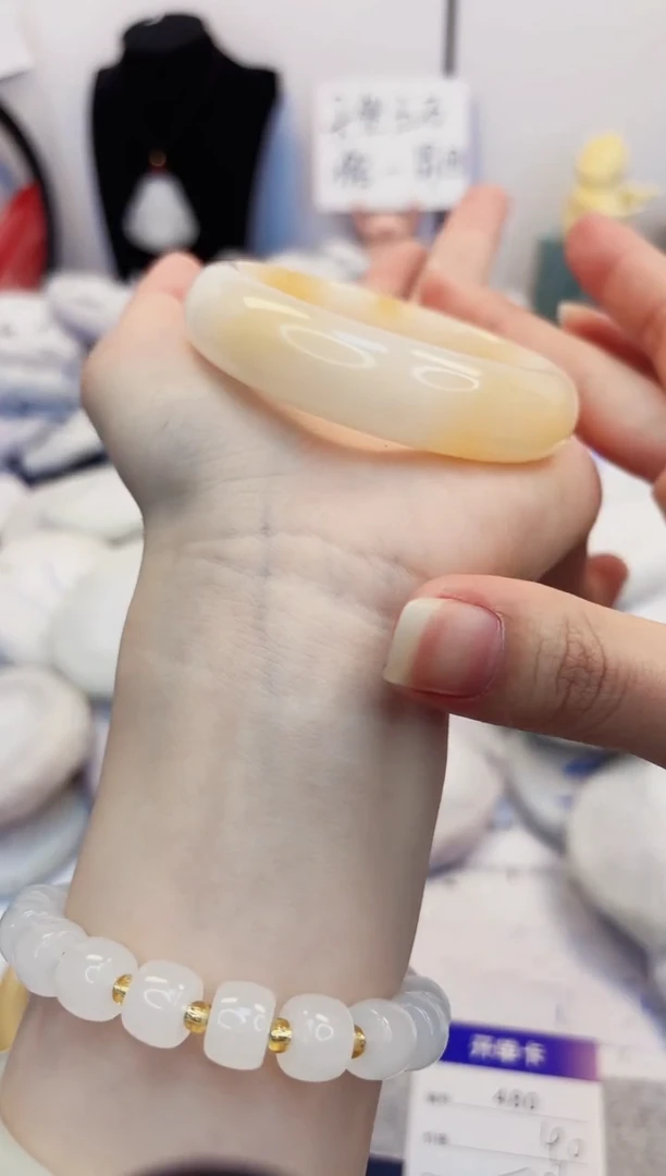 【闪购商品】石英质玉手镯未镶嵌480-财气镯-圈口54