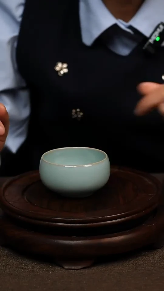 瓷片天青色全手罗汉杯90ml微瑕不带礼盒