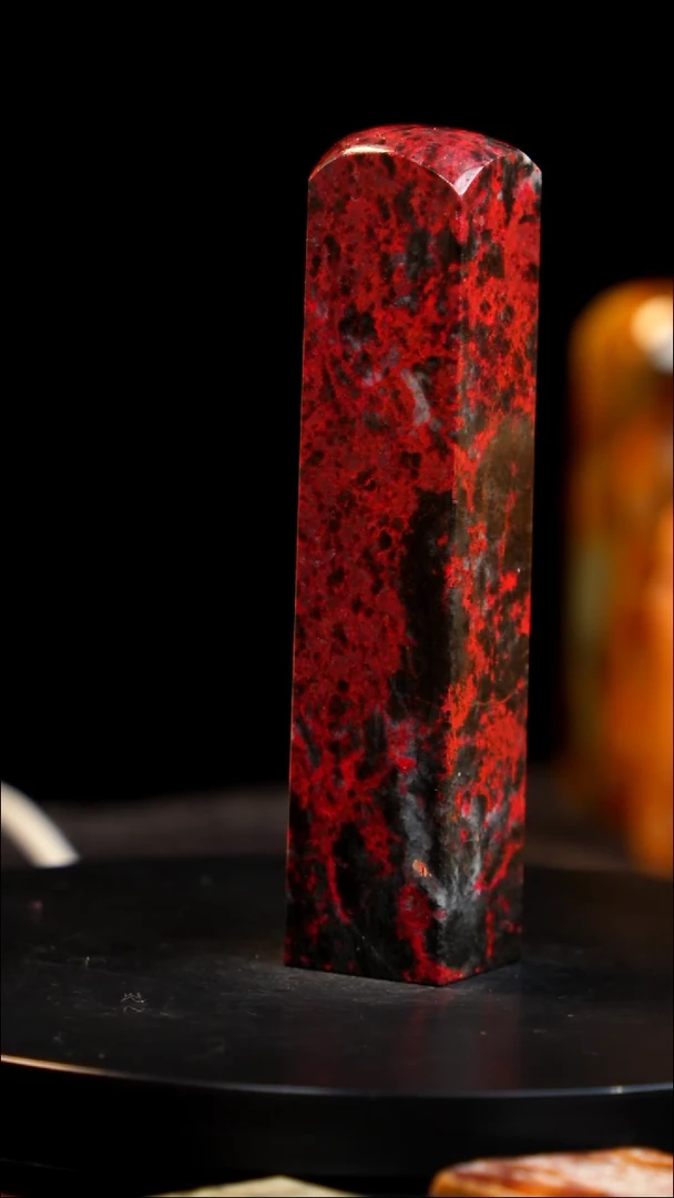 鸡血石水墨梅花旬阳稀少品种