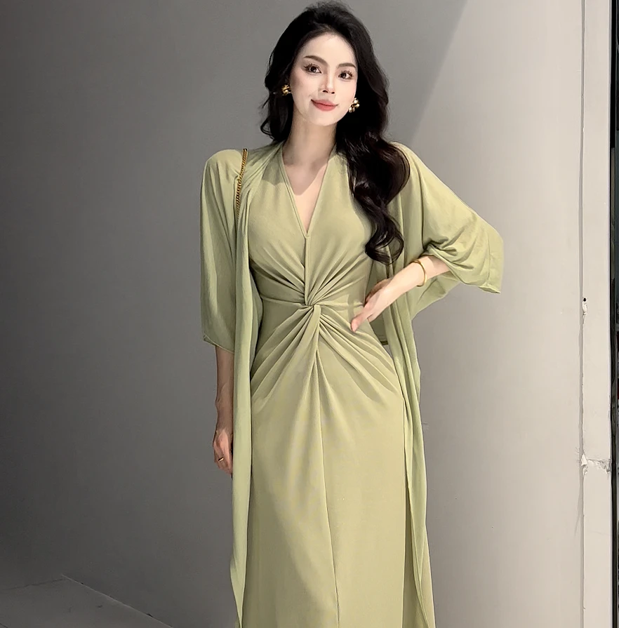 纯色披肩罩衫女宽松显瘦上衣