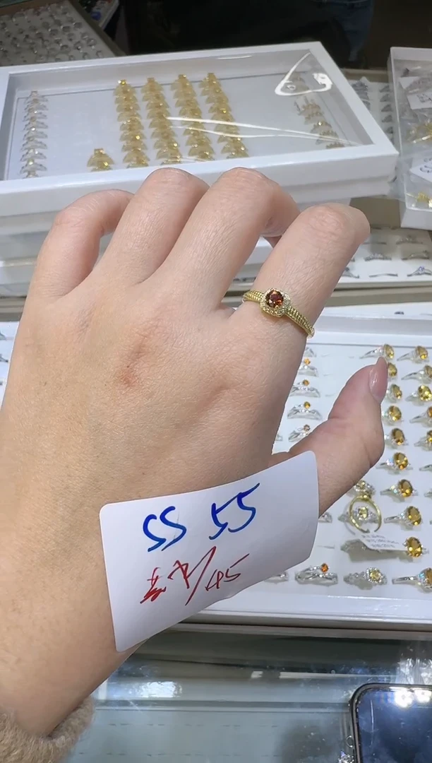 【闪购商品】水晶戒指银S925镶嵌多样性发一SS55