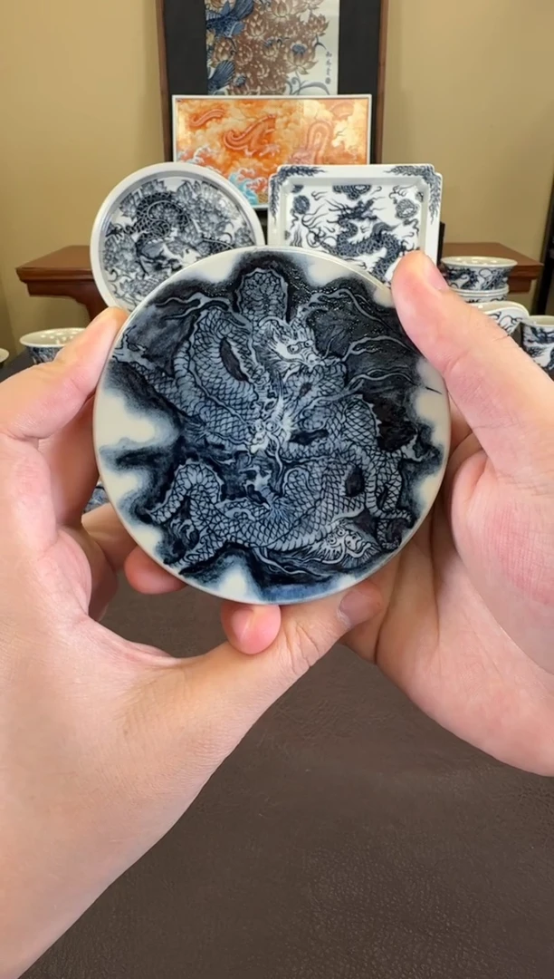 二号釉水墨三龙盖置