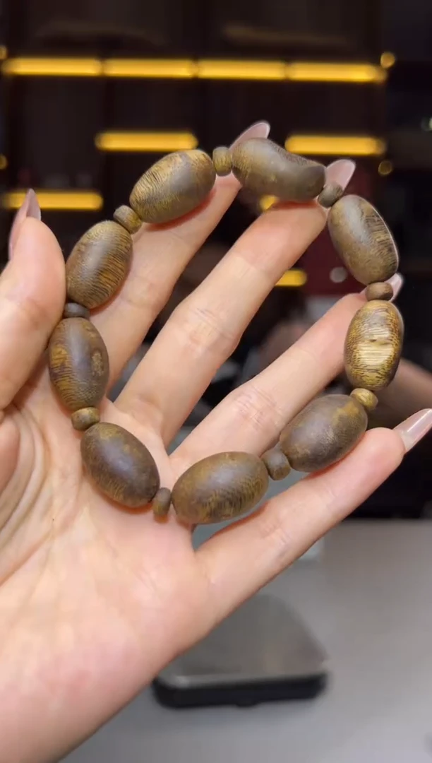 沉香碎屑沉香602号留疤隔勾丝粉末多样性发一1111