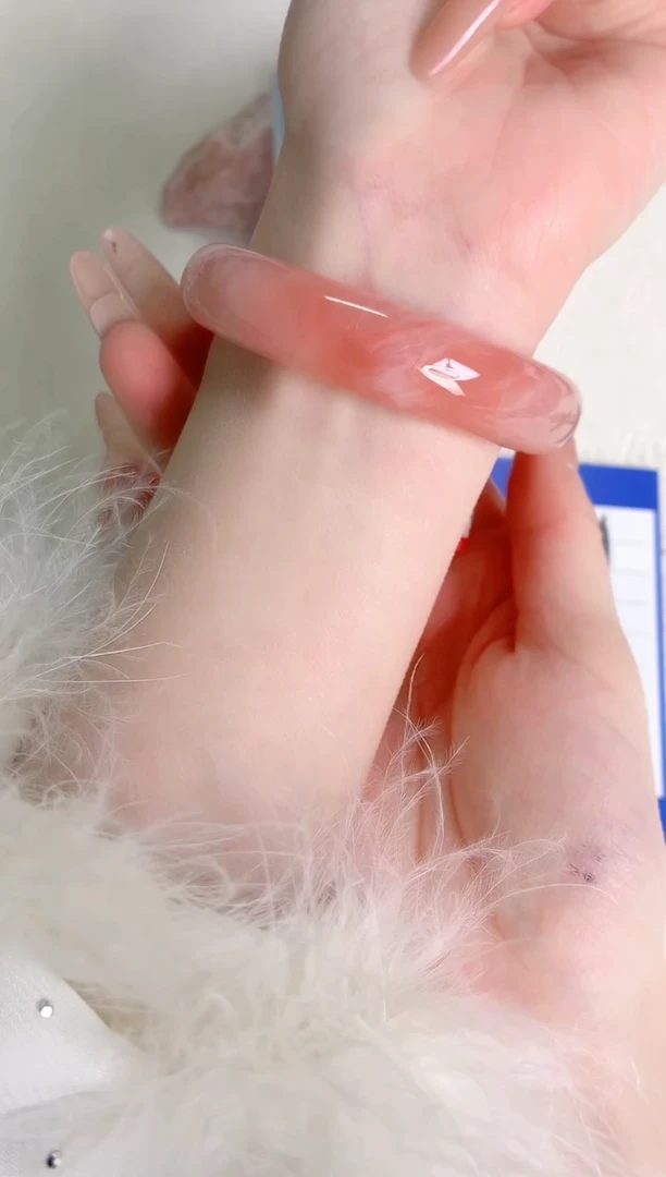 未镶嵌手镯石英质玉桃花55-圈口55.9