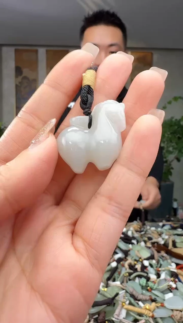 颈饰未镶嵌和田玉拍一发一多样性发货