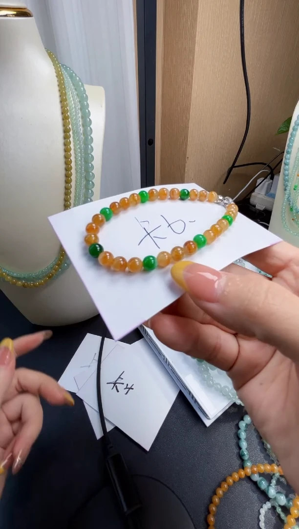 定制翡翠未镶嵌缅甸天然翡翠A货