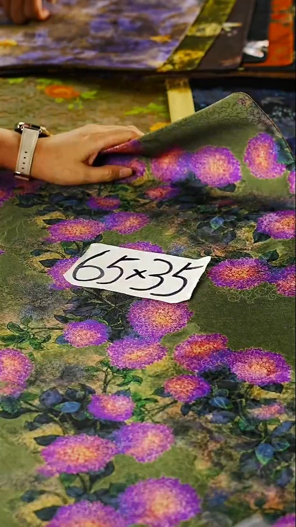 纱一席赴清欢,半盏揽茶香