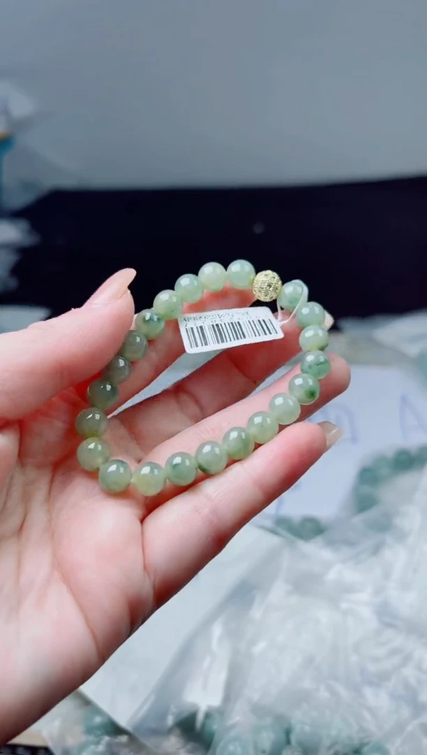 未镶嵌定制翡翠翡翠
