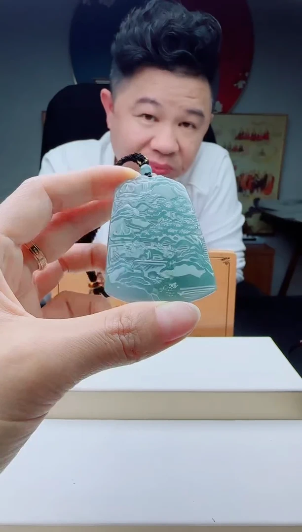 颈饰未镶嵌翡翠多样性发其一