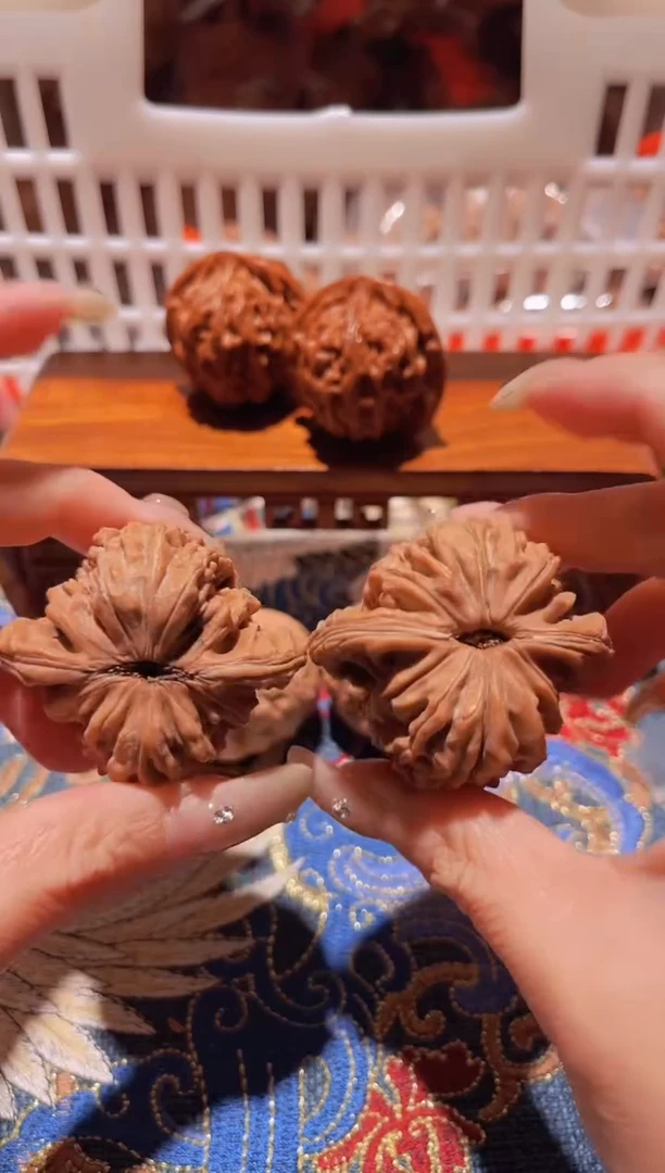 把件文玩核桃009 四座楼46