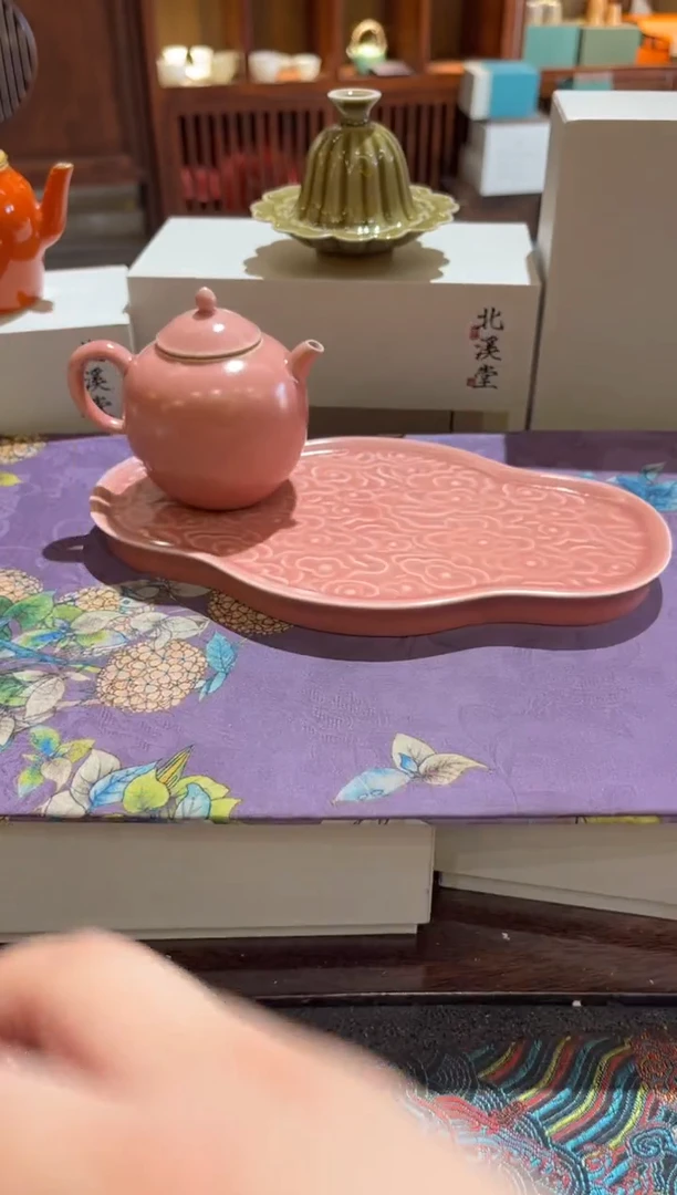 北粉色鹅蛋一套茶具茶具