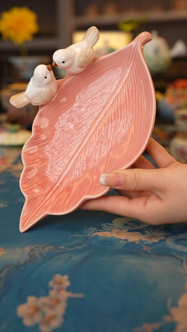 【闪购商品】福利品 粉色叶子果盘