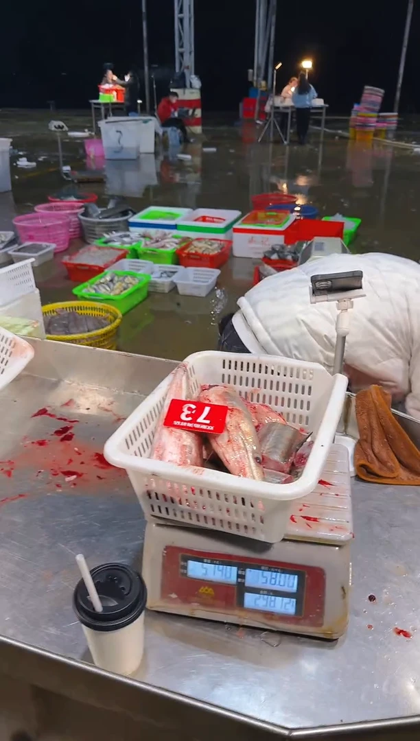 中国大陆深**哥鳗鱼111111111111