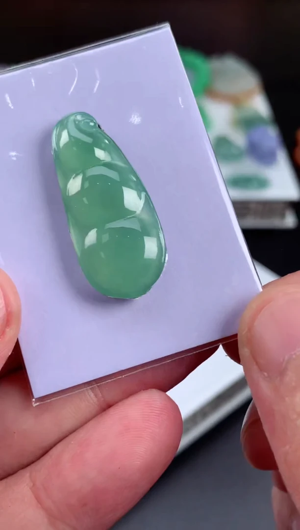 定制翡翠未镶嵌多样性发一件