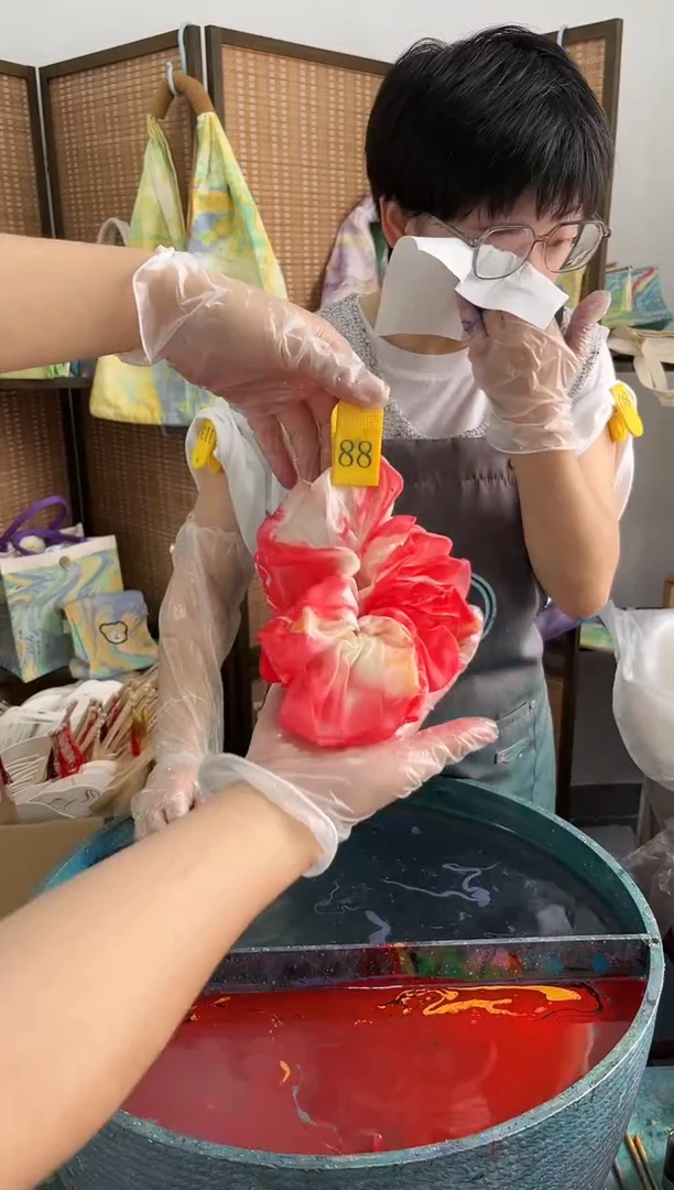 88发圈漆仙女直播闪拍