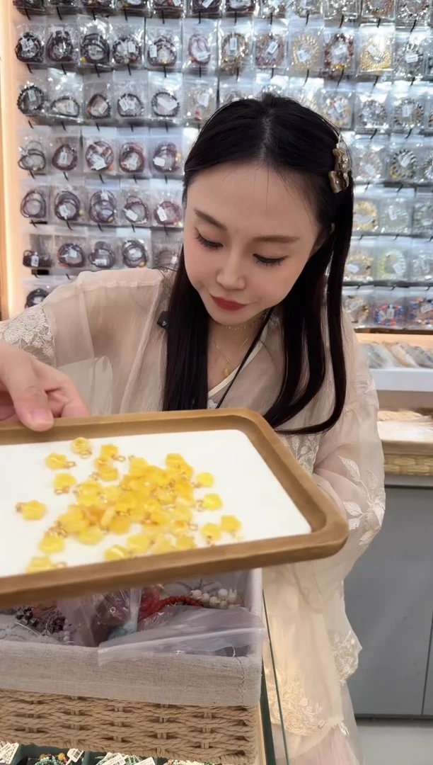 未镶嵌吊坠(不含链)蜜蜡蜜蜡星星吊坠