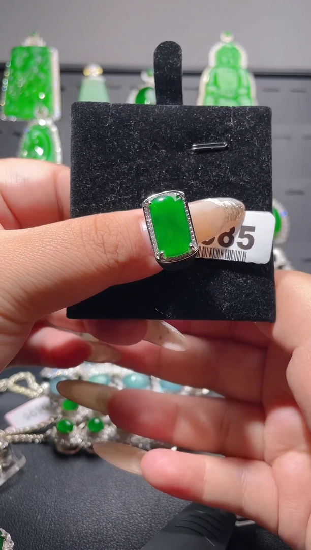 【闪购商品】翡翠戒指未镶嵌天然A货翡翠27