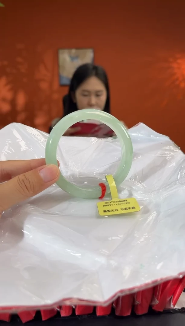 未镶嵌手镯翡翠1 56