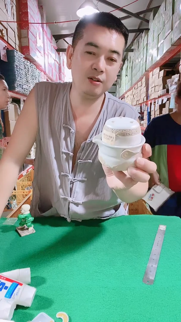 瓷片碗碟好物一件不留@@1