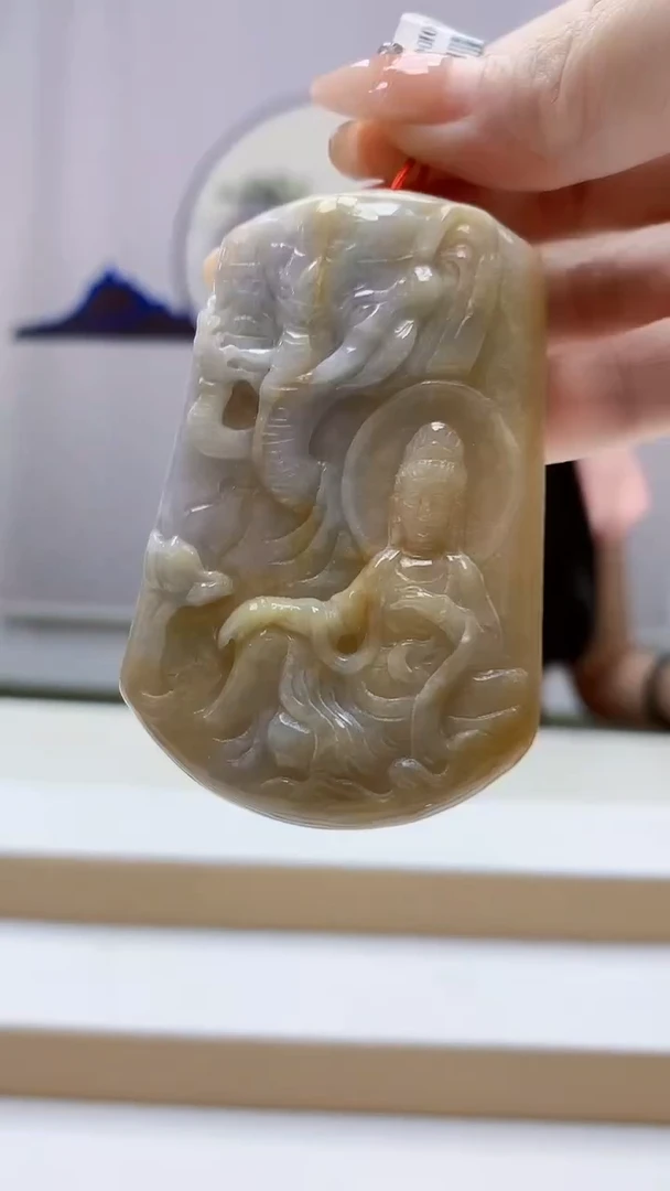 未镶嵌定制翡翠4812DD-毛货挂件赠珠链63