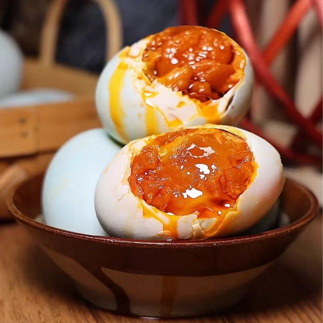 [买10送10]精品咸鸭蛋现蒸现发起沙流油下饭咸淡适中裸蛋50-60g