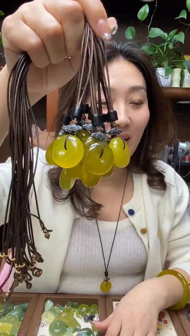 未镶嵌岫玉吊坠多样性发货其中发一