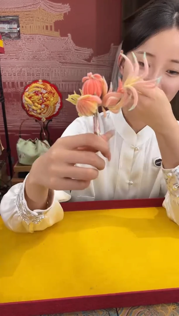 刺绣非遗绒花（发饰）