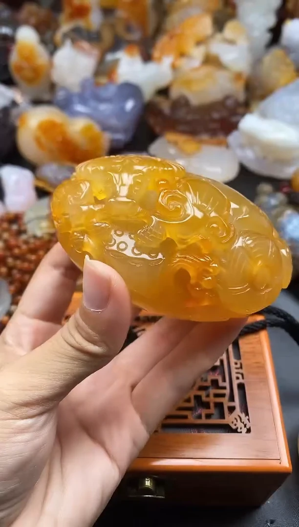 未镶嵌1玛瑙/玉髓孔ll