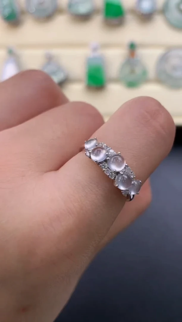 【闪购商品】翡翠颈饰18K金镶嵌W74