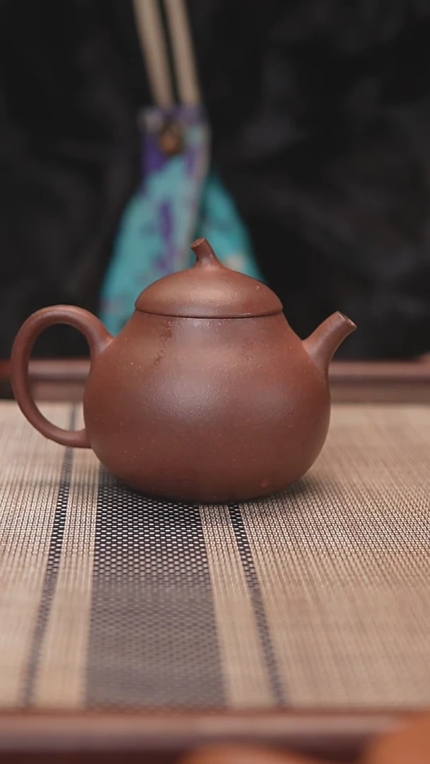 【闪购商品】紫砂茶杯紫泥茄瓜140cc