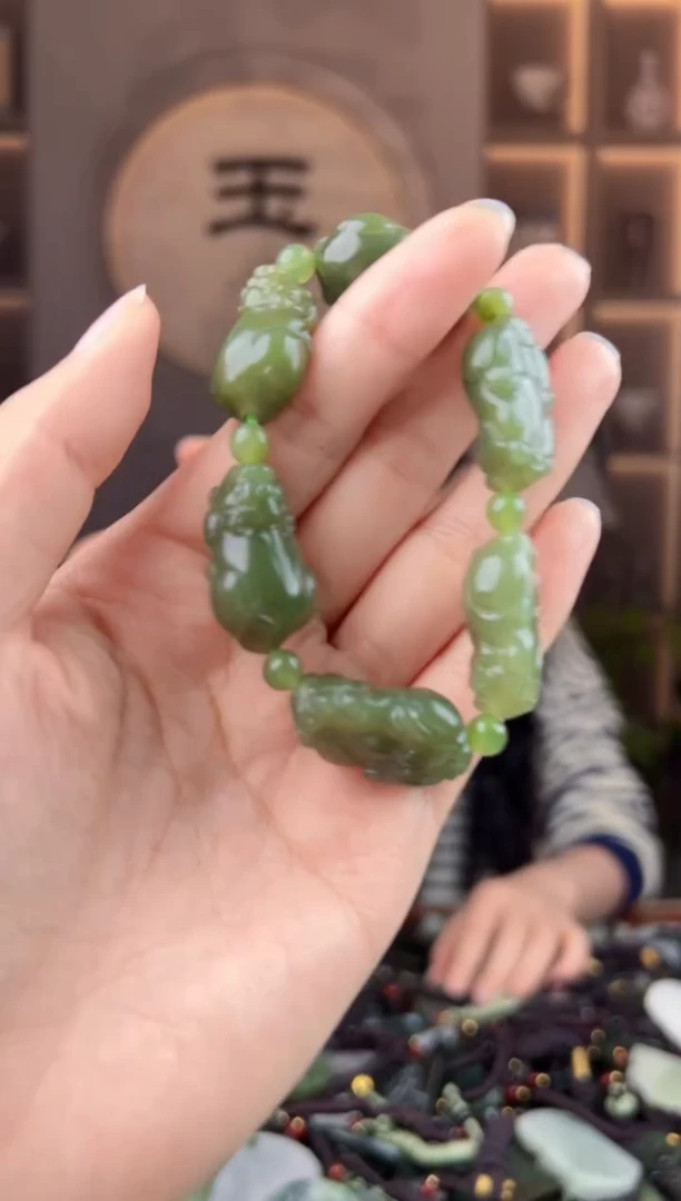 未镶嵌和田玉挂件 拍一发一，拍一发一，