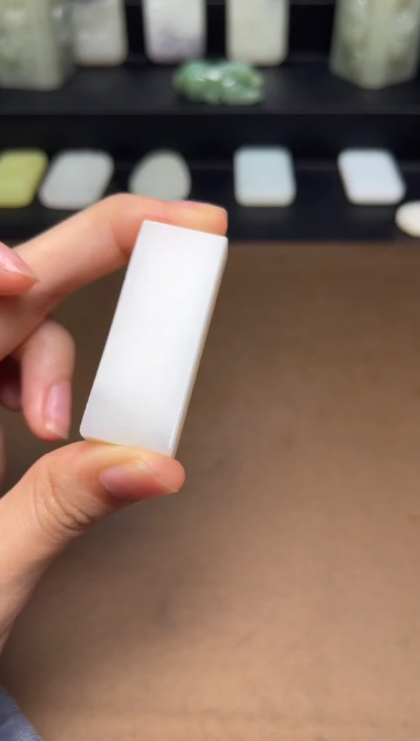 和田玉未镶嵌颈饰35