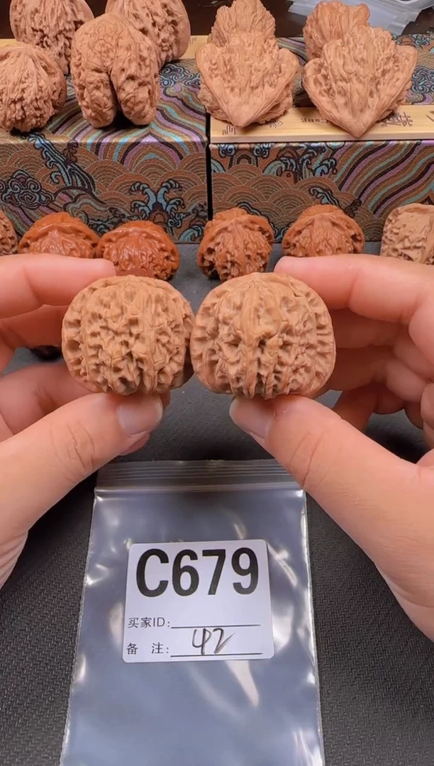 吊坠文玩核桃42白狮子679