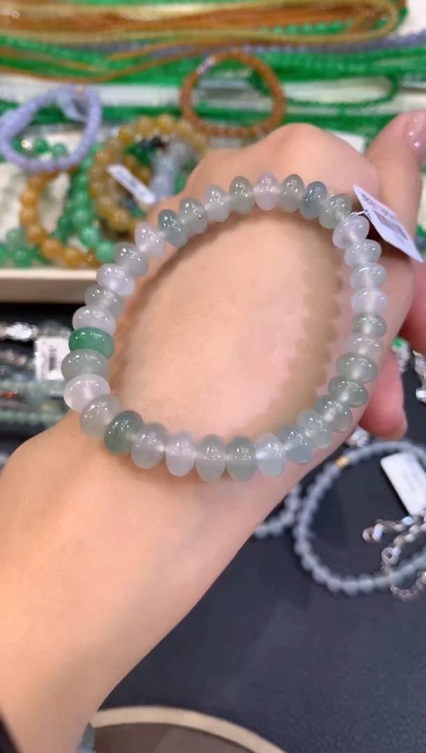 未镶嵌手串翡翠q164