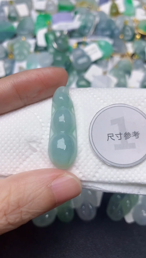 颈饰未镶嵌翡翠天然缅甸A货翡翠