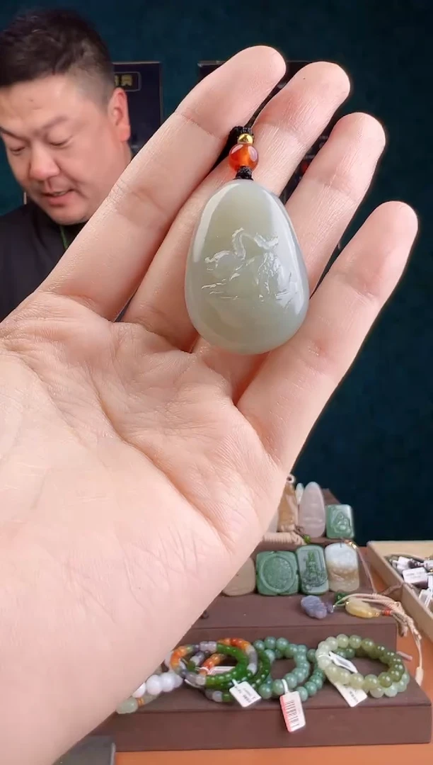 和田玉未镶嵌颈饰多样性发货 拍一单发一个