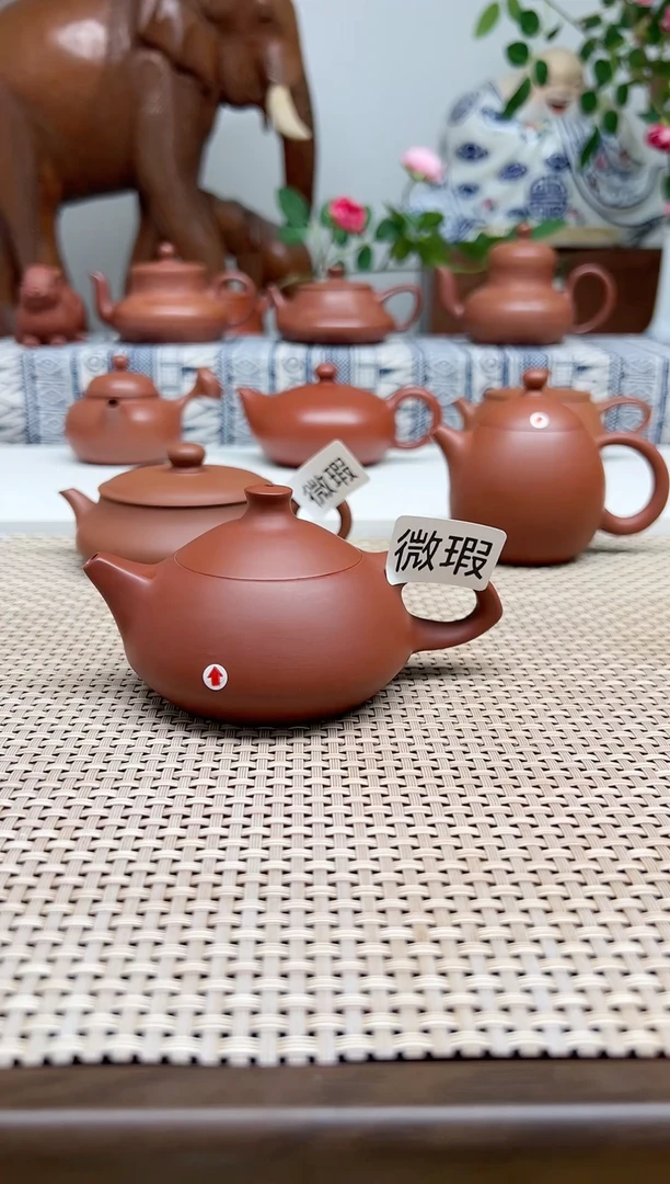 原矿朱泥全手 微瑕玉兔 120cc