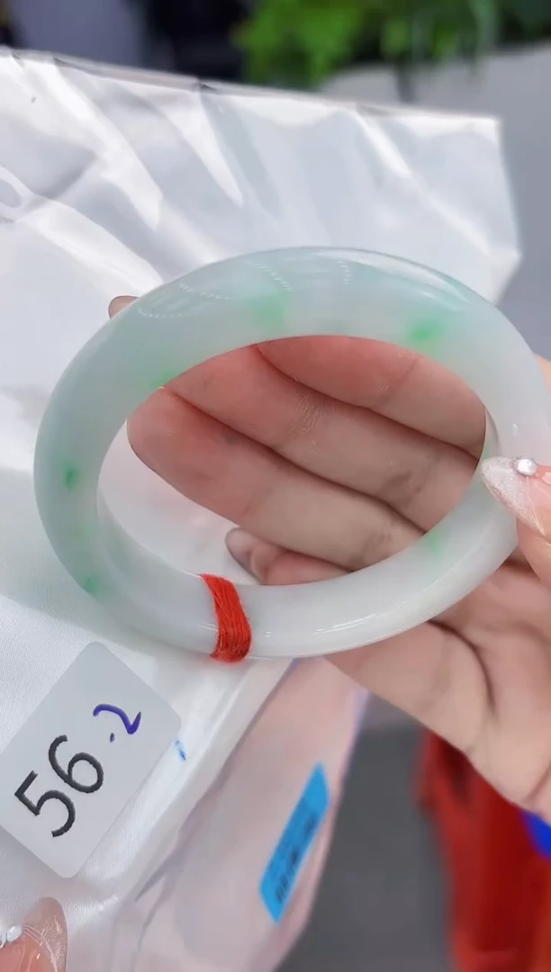 【闪购商品】翡翠手镯未镶嵌翡翠手镯