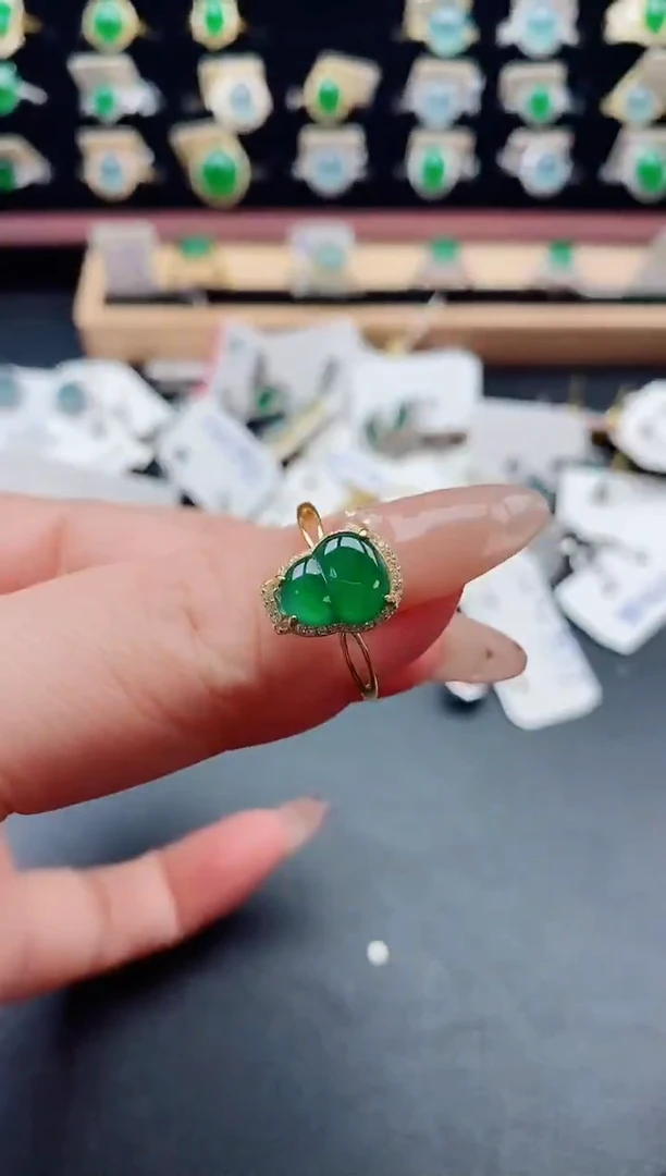 银S925镶嵌戒指翡翠1