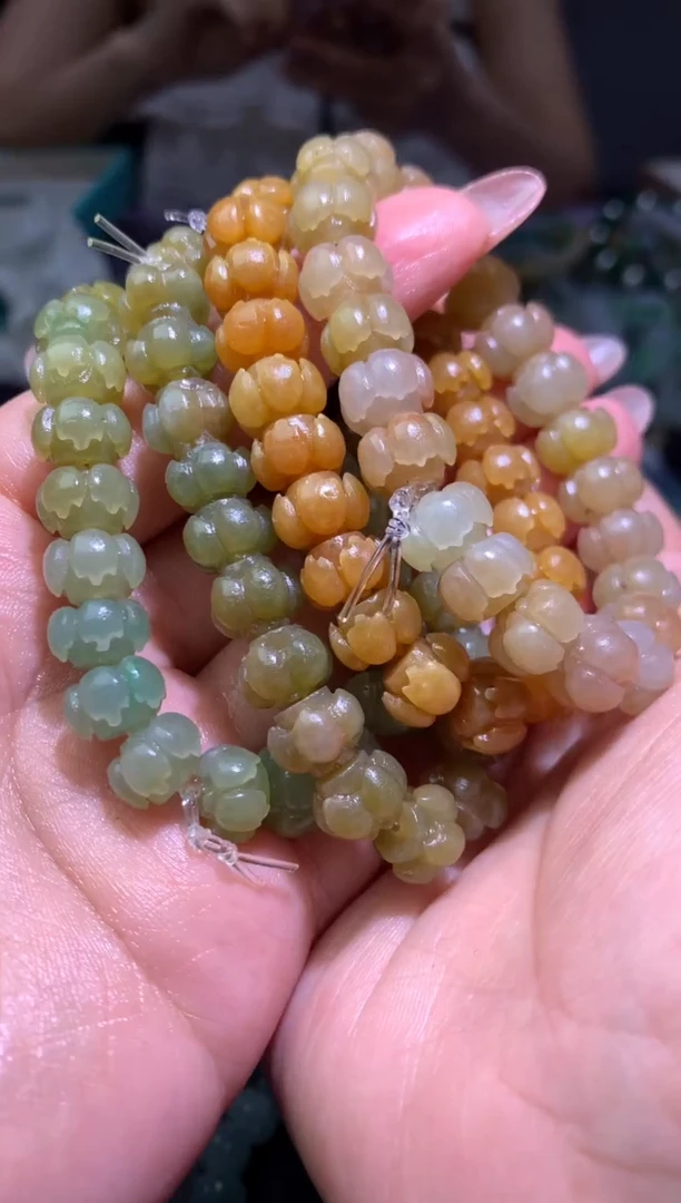 定制翡翠未镶嵌毛货