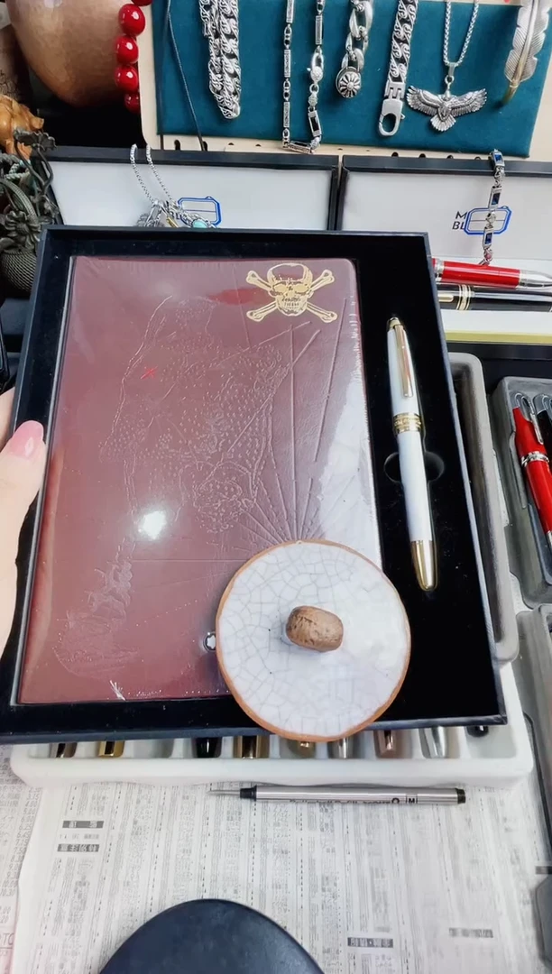 瓷片f'ff666778888