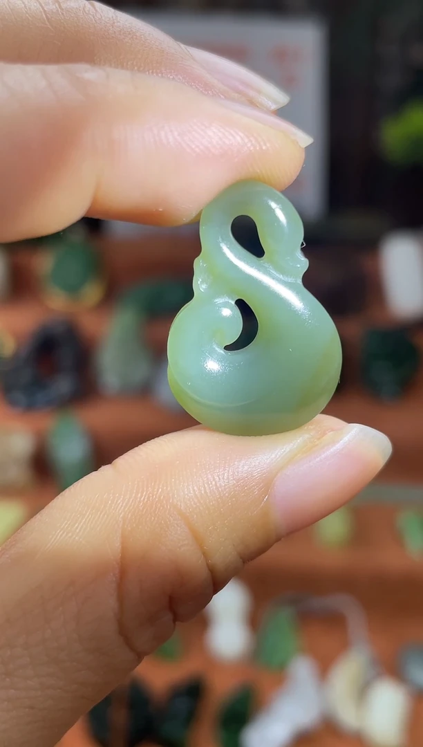 颈饰未镶嵌和田玉新疆且末蓝飘糖天鹅带证书