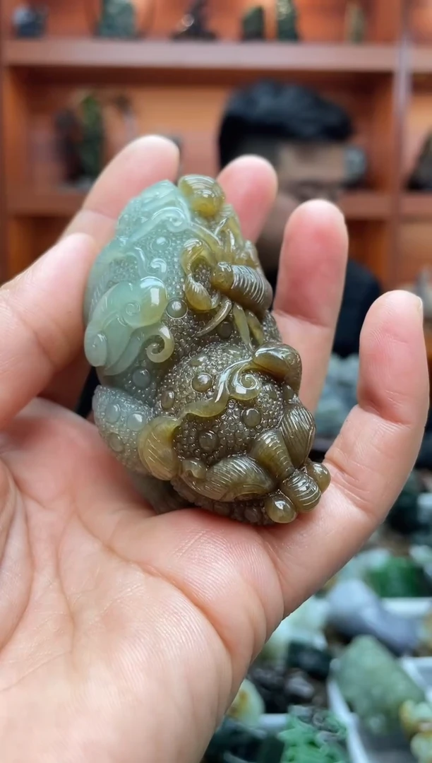 未镶嵌和田玉把件1