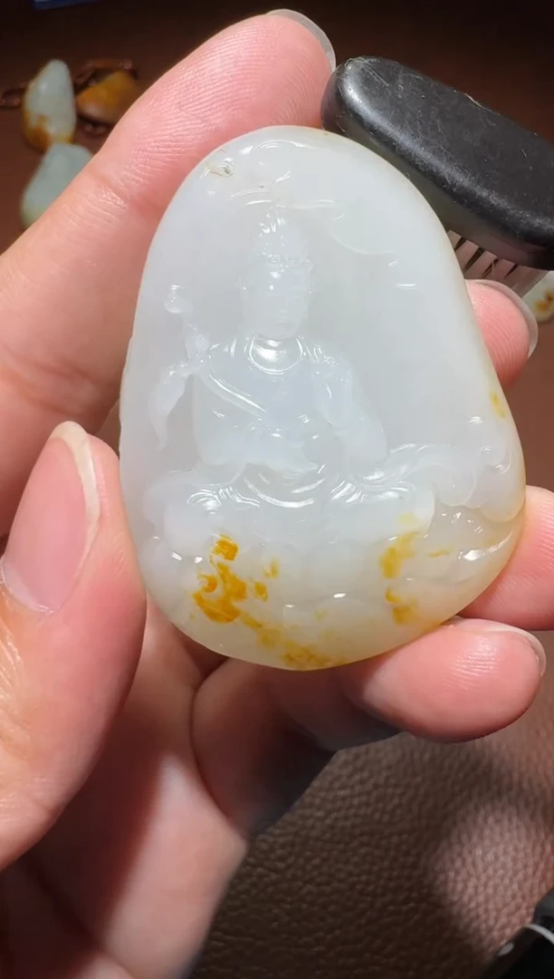 未镶嵌和田玉挂件隔**王和田玉