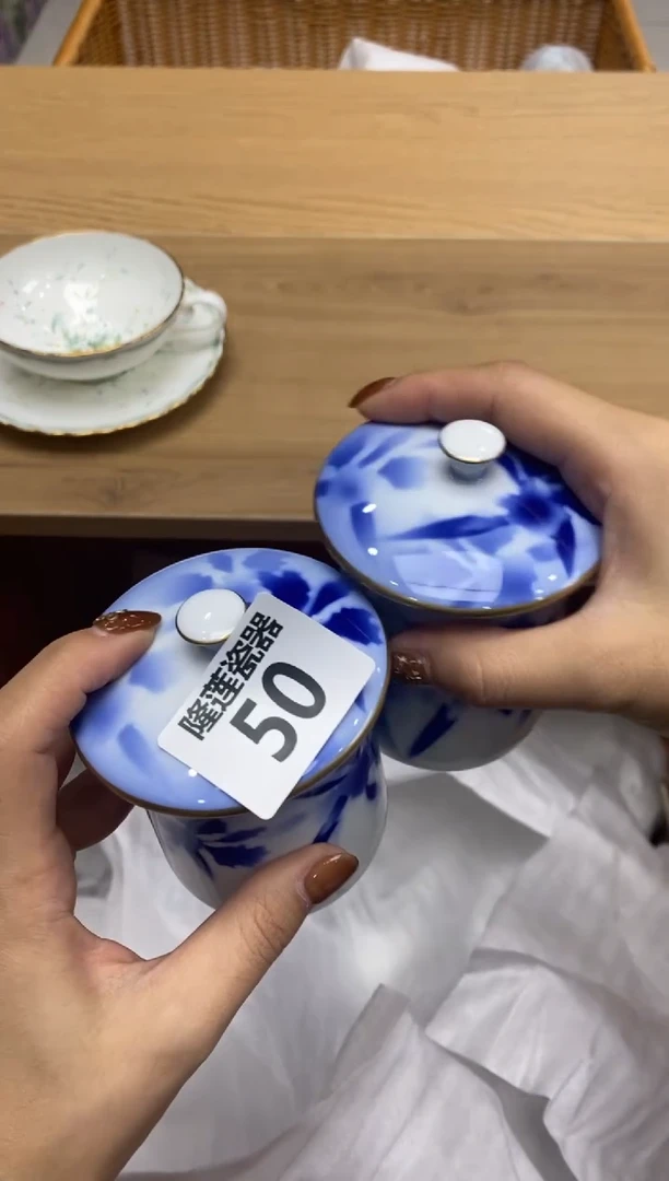 瓷片晓*隆莲瓷器欢迎大家