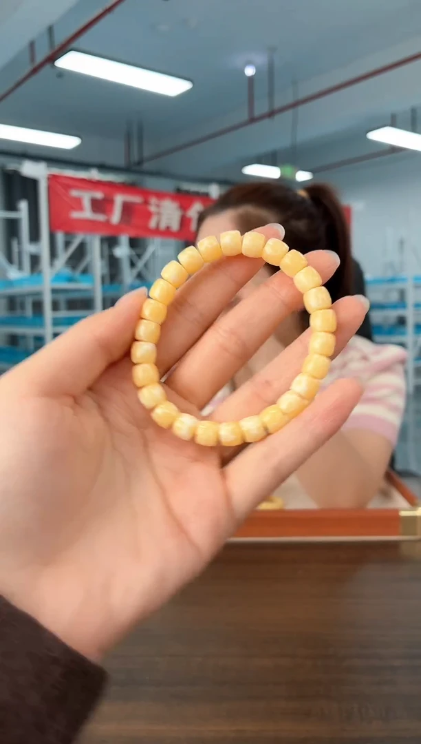 无非金属【慧慧甄选】高端轻奢手链多样性发货HH3889S
