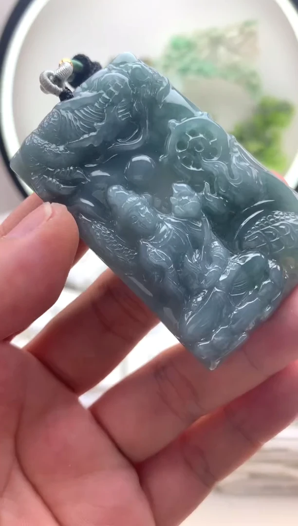 颈饰未镶嵌翡翠大势至