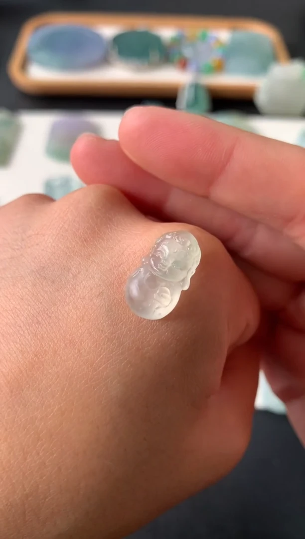 未镶嵌定制翡翠翡翠