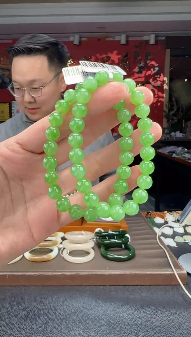 未镶嵌手串和田玉碧玉苹果绿手串 多样性发货拍一发一